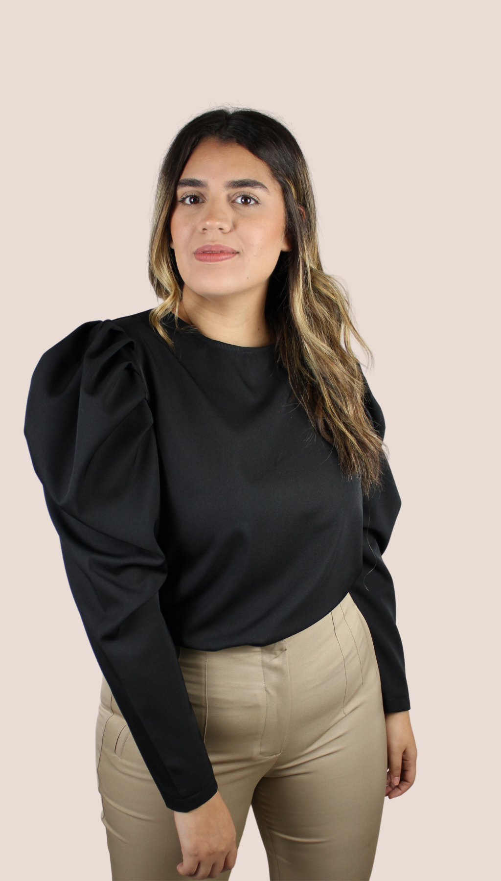 BLACK BASIC LONG BLOUSE