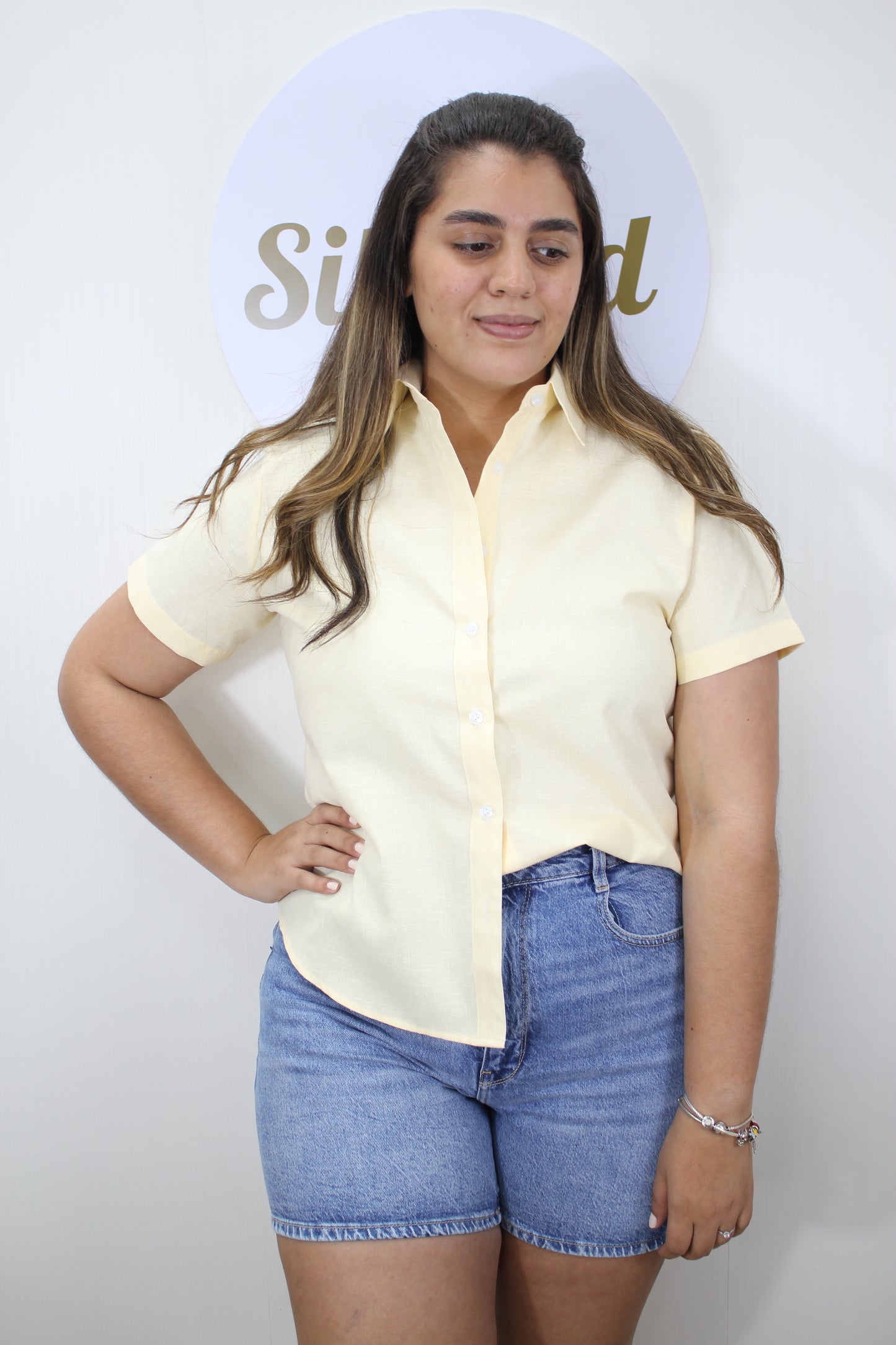 Amarilla Camisa Mangas Cortas